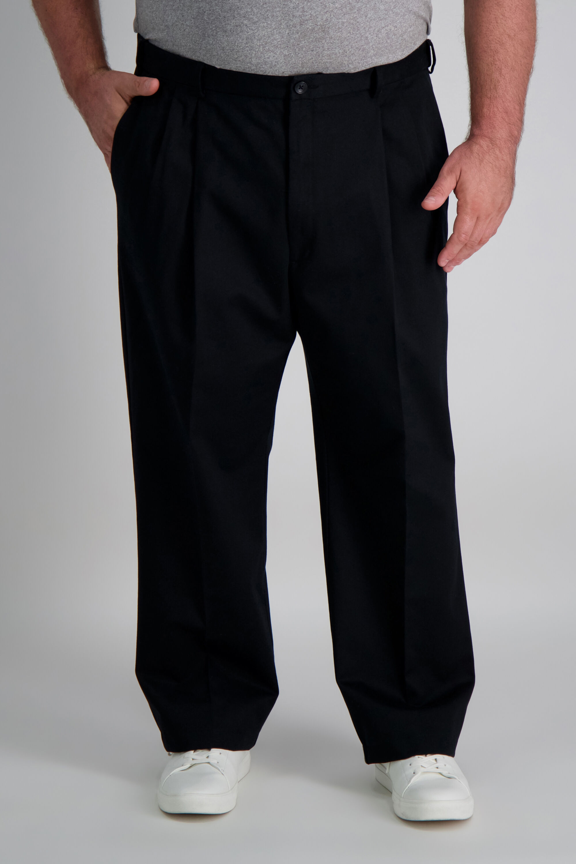 B&T Work to Weekend Khaki | Classic Fit, Pleated, No Iron | Haggar.com