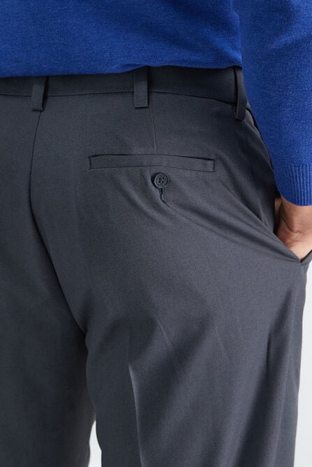 Haggar Men's Cool 18 Pro Slim Fit Flat Front Casual Pant, Dark Grey  Heather, 29W x 30L at  Men's Clothing store