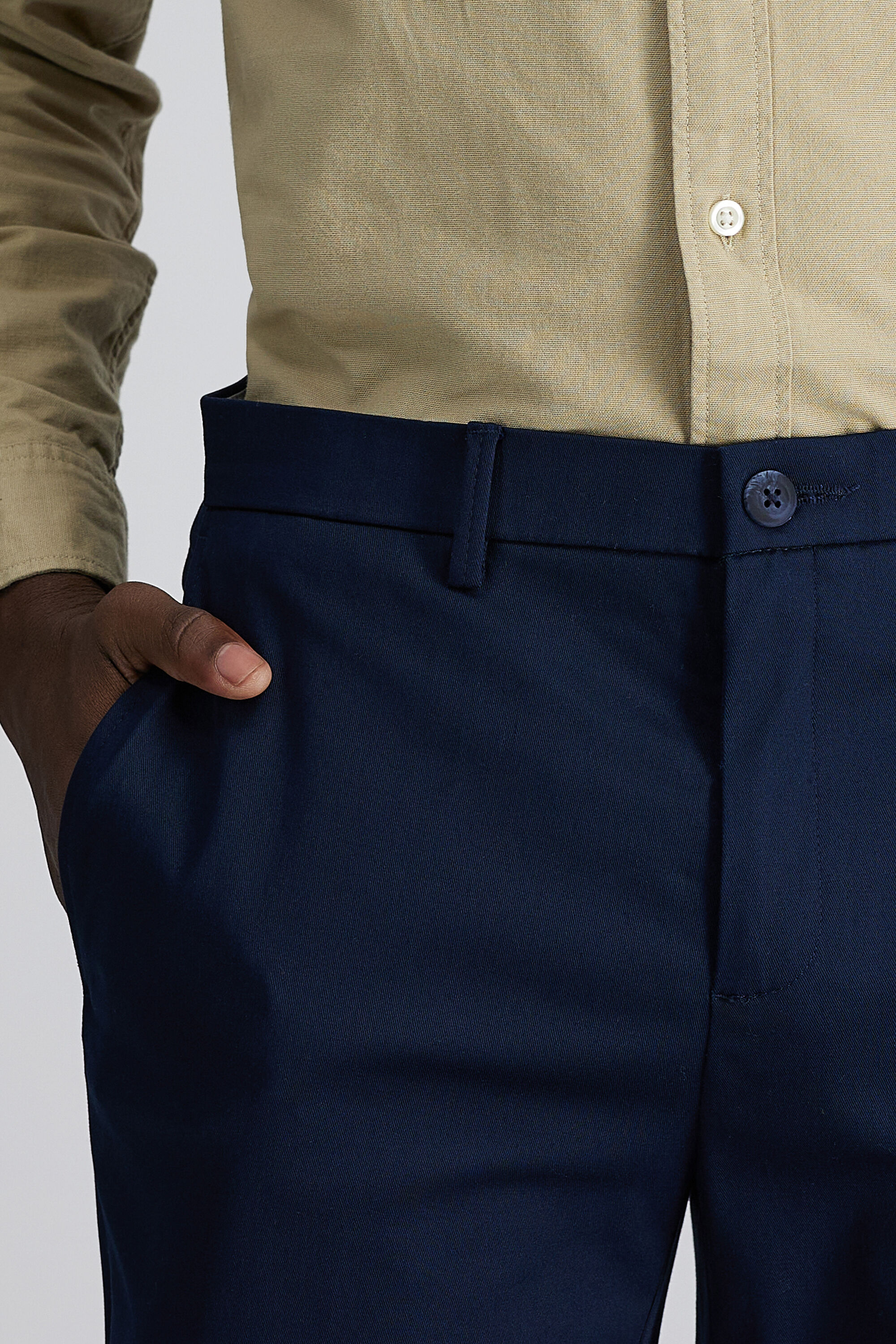 Wrinkle Free Performance Khaki Pant