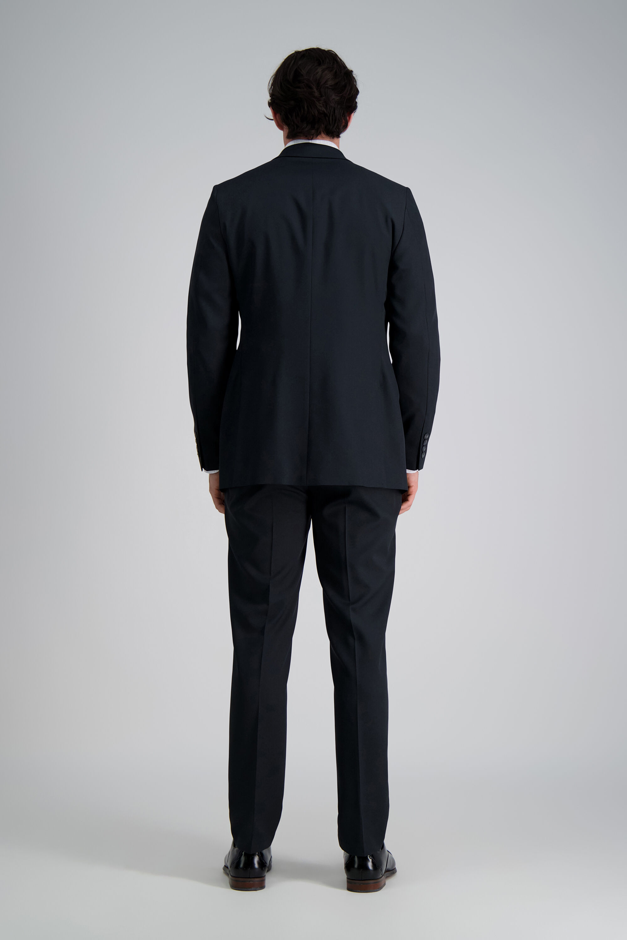 Haggar active series best sale slim fit