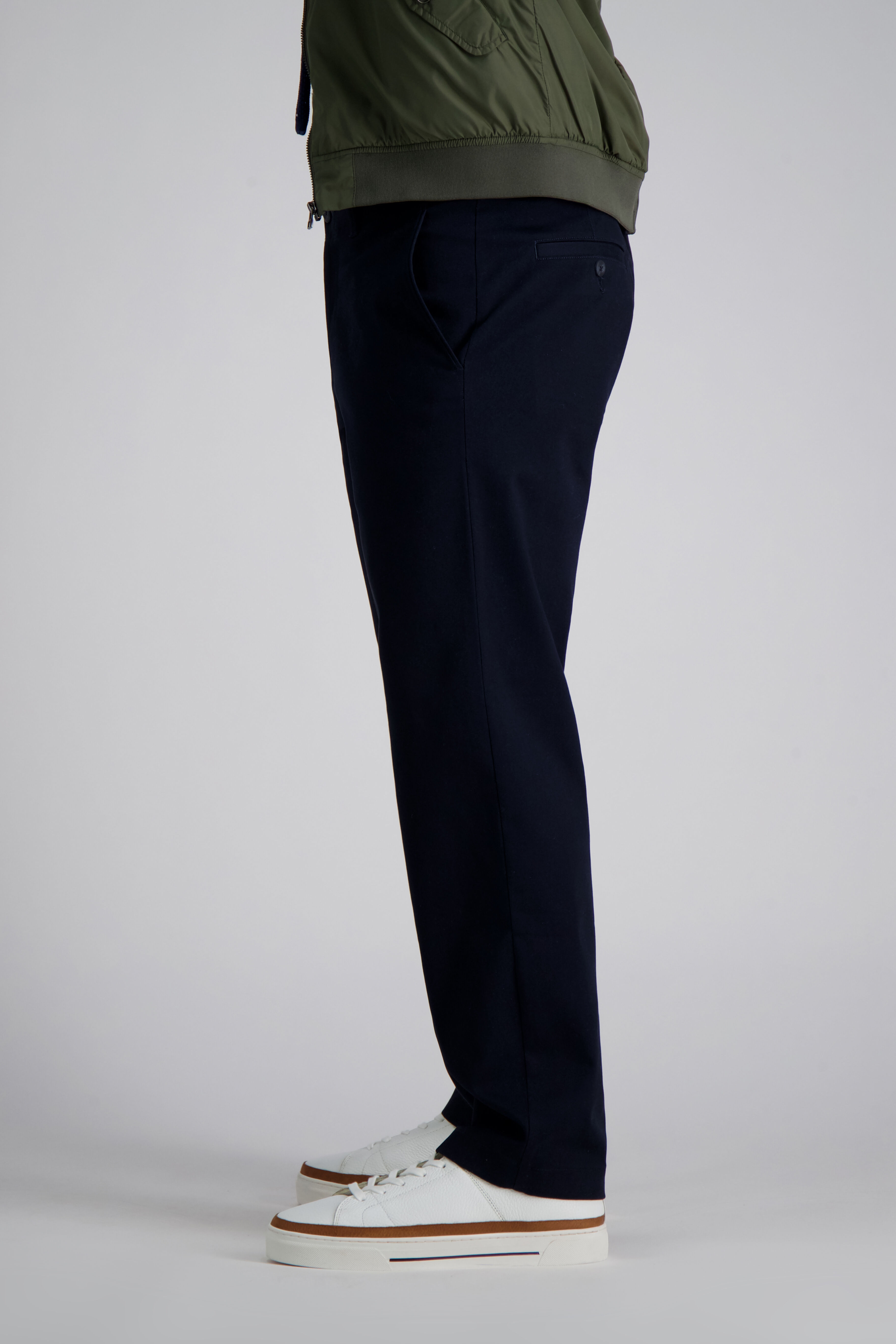 Haggar life khaki best sale slim fit pants