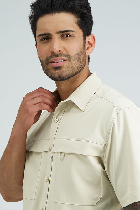 The Active Series&trade; Hike Shirt, Light Beige view# 2