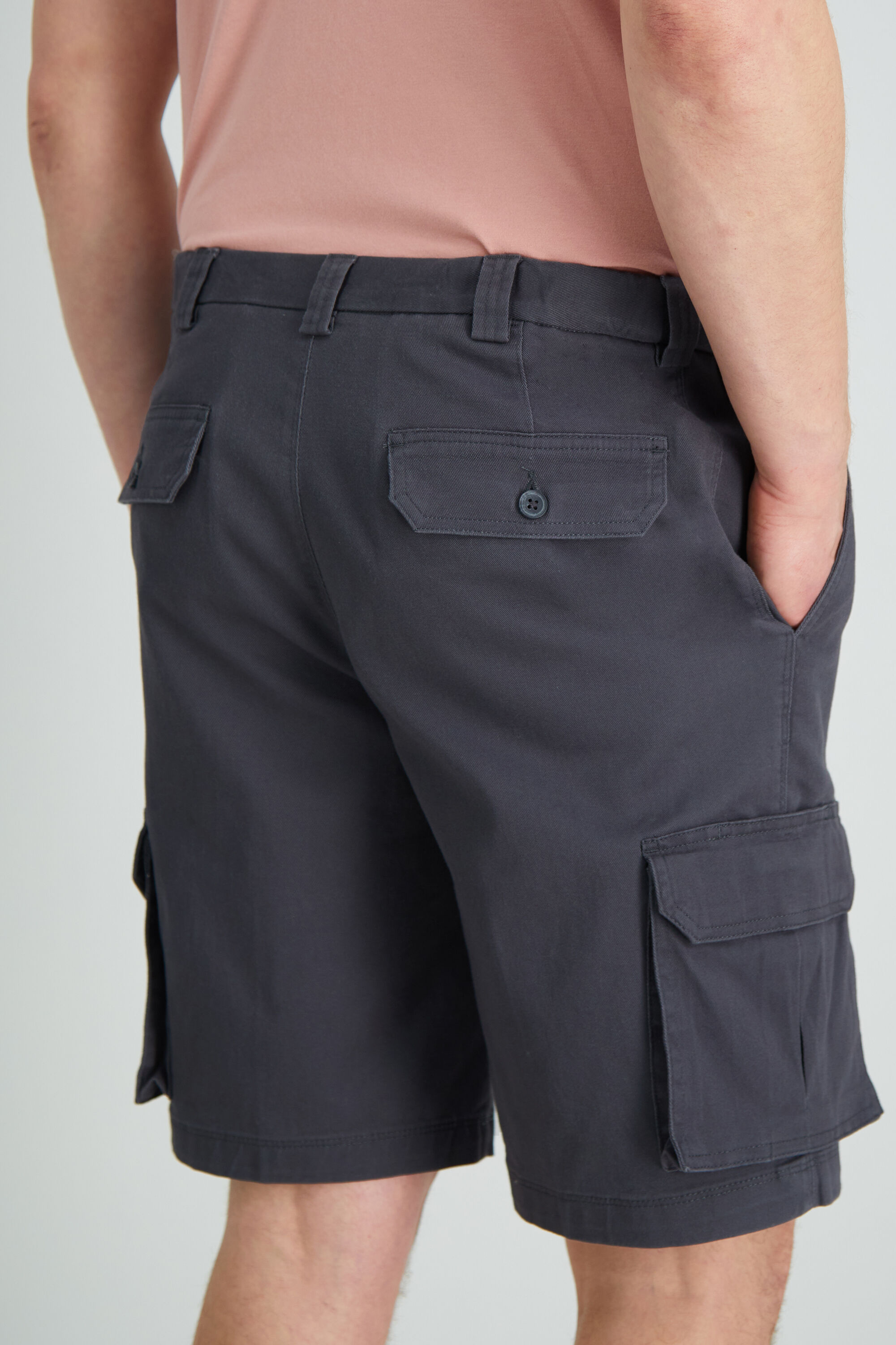 Stretch Cargo Short with Tech Pocket